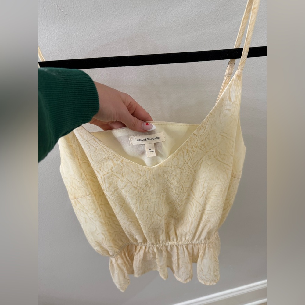 Medium tank top
Worn once 
Light summery material